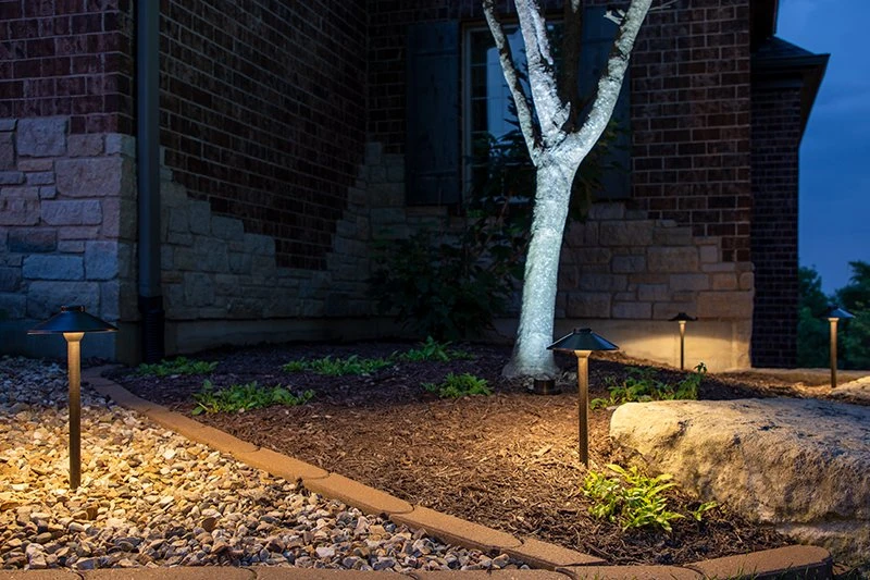 LED Landscape Lighting Kit - 6 Brass Cone Shade Path Lights With White G4 LED Bulbs - Low Voltage Transformer - Image 7