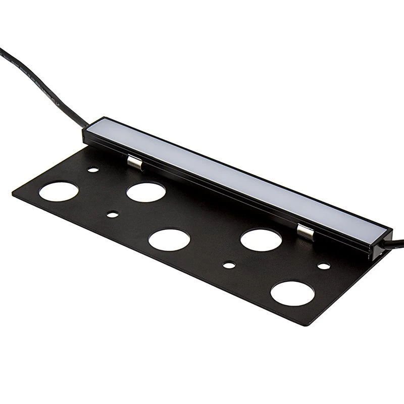 7 Inch LED Hardscape Light - Amber - With Mounting Plate - Image 2