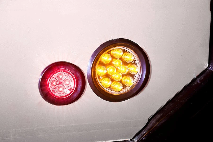 Round LED Truck And Trailer Lights With Clear Lens - 4" Stop / Turn / Tail Lights - 3-Pin Connector - Flush Mount - 12 LEDs - Image 7