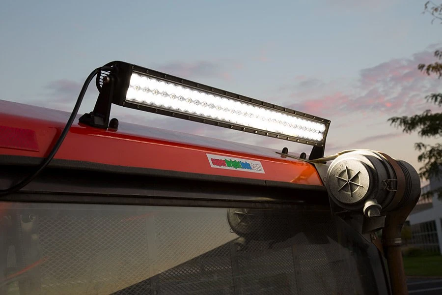 30" Super Series Off-Road LED Light Bar - 90W - 11,000 Lumens - Flood Beam - Image 10