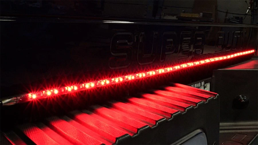 LED Tailgate Light Bar - 4-Pin Connector - 48" - Image 10