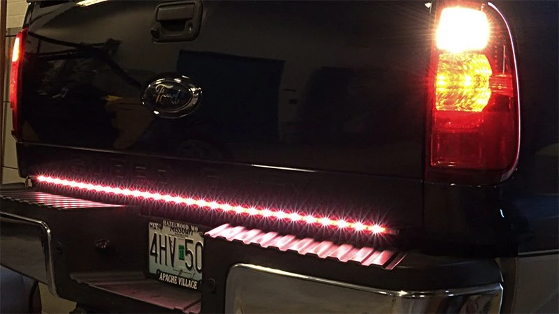 LED Tailgate Light Bar - 4-Pin Connector - 48" - Image 9